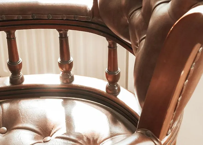 アパート Cozy And Charming Near Centre With 2 Bathrooms *