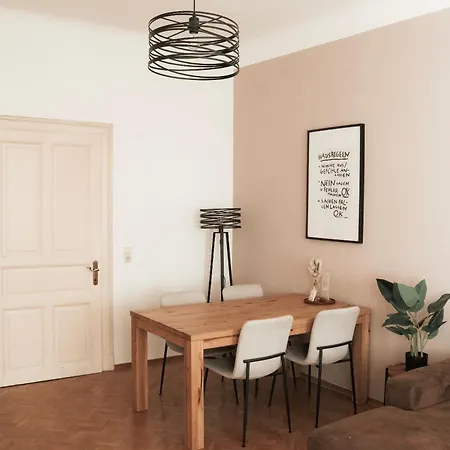 Cozy And Charming Near Centre With 2 Bathrooms Apartment Graz