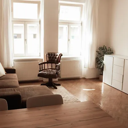 Apartment Cozy And Charming Near Centre With 2 Bathrooms Graz