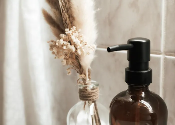 Cozy And Charming Near Centre With 2 Bathrooms * Грац