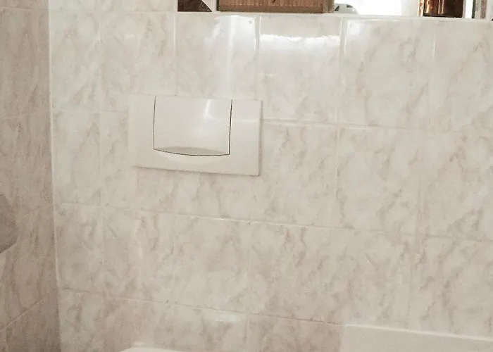 Apartment Cozy And Charming Near Centre With 2 Bathrooms *